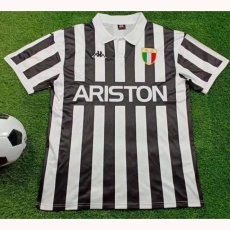 84 Juventus home